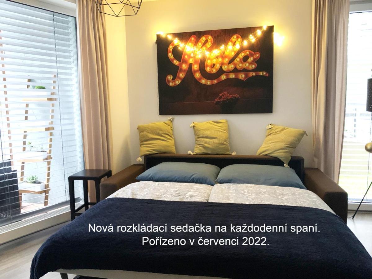 Jezerni Apartman S Terasou A Saunou V Lakepark Residence Doksy  Exterior photo